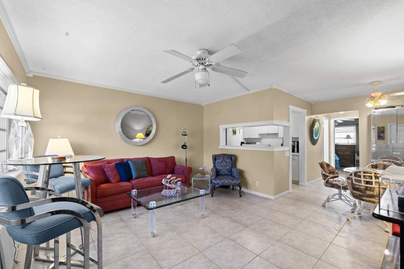 1 bedroom Stock Cooperative at 2570 S Federal Highway #10, Twenty Five Seventy Corp Of Hampshire Gard, Boynton Beach — photo 5