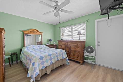 2570 S Federal Highway #10, Boynton Beach FL - photo 11 of 56