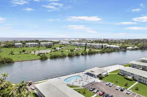 2570 S Federal Highway #10, Boynton Beach FL - photo 18 of 56