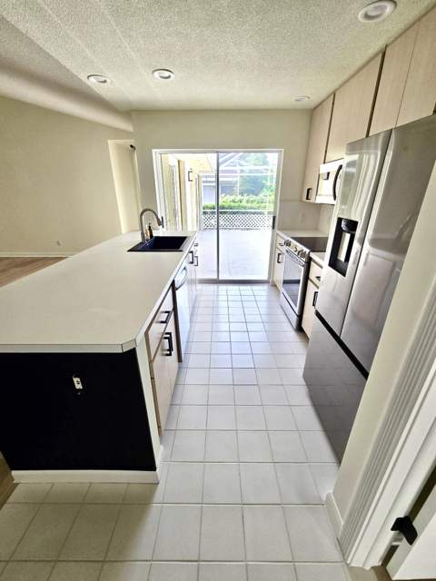 9181 Sun Terrace Circle #A, Palm Beach Gardens FL - photo 7 of 20