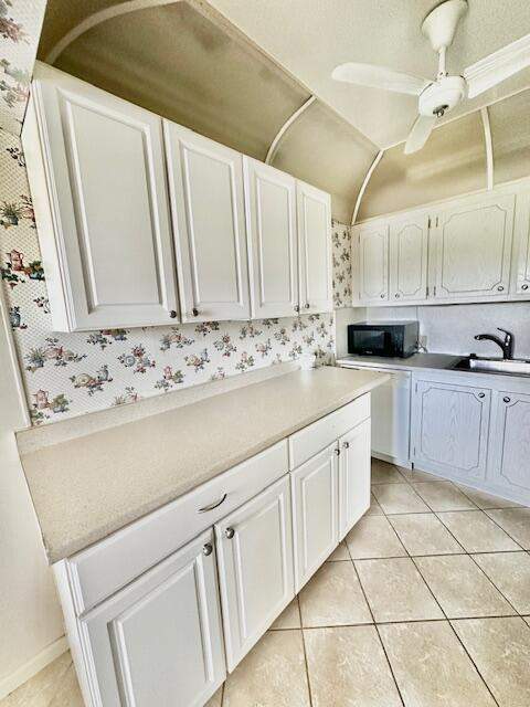 2 bedroom Condominium at 59 Preston B, Century Village, Boca Raton — photo 3