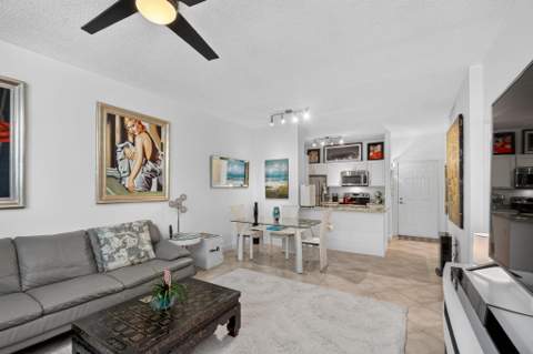 720 S Sapodilla Avenue #101, West Palm Beach FL - photo 10 of 49