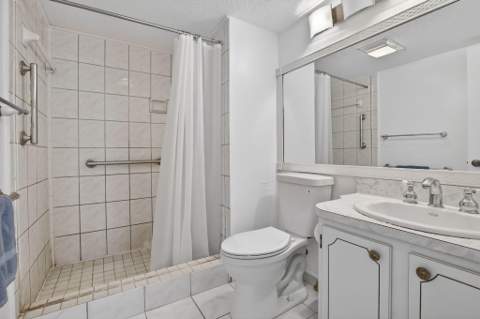 8921 S Hollybrook Boulevard #209, Pembroke Pines FL - photo 6 of 18