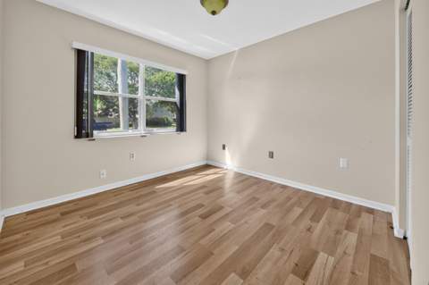 9 Cedar Circle, Boynton Beach FL - photo 14 of 41