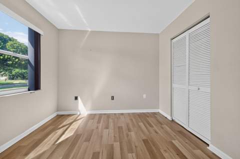 9 Cedar Circle, Boynton Beach FL - photo 13 of 41