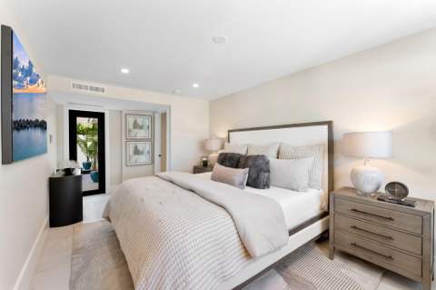 223 Vanderbilt Drive, Lake Worth FL - photo 19 of 50