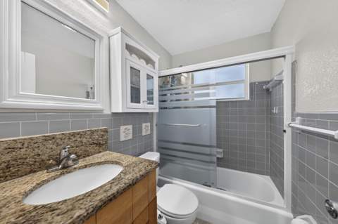 4821 SW 18th Street, Fort Lauderdale FL - photo 9 of 24