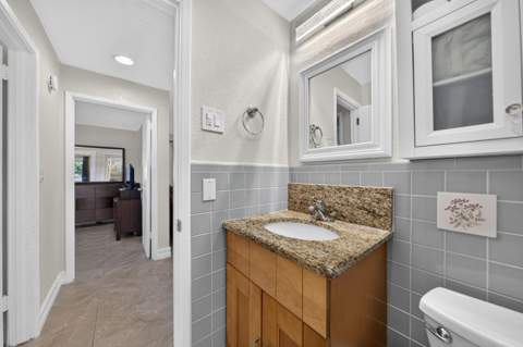 4821 SW 18th Street, Fort Lauderdale FL - photo 10 of 24