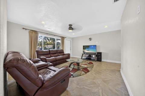 4821 SW 18th Street, Fort Lauderdale FL - photo 17 of 24