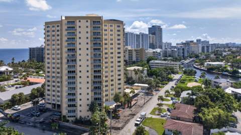 1200 Hibiscus Avenue #407, Pompano Beach FL - photo 24 of 37