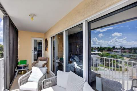 1200 Hibiscus Avenue #407, Pompano Beach FL - photo 21 of 37