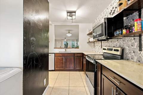 2906 SW 21st Terrace, Delray Beach FL - photo 10 of 28