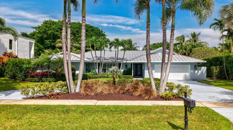 4 bedroom Single Family Residence at 2919 Banyan Blvd Circle, Boca Raton Bath & Tennis Club, Boca Raton — photo 3