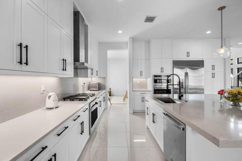 8209 Essex Country Club Drive, Boca Raton FL - photo 14 of 112