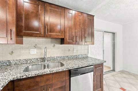 1810 NE 42nd Street, Pompano Beach FL - photo 15 of 40