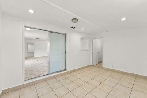 1810 NE 42nd Street, Pompano Beach FL - photo 19 of 40