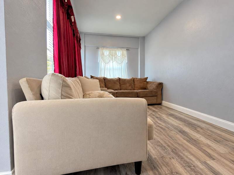 3 bedroom Single Family Residence at 173 W 16th Street, Inlet Grove, Riviera Beach — photo 4