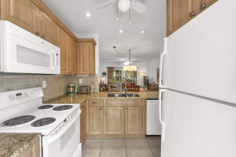 2 bedroom Condominium at 5141 W Oakland Park Boulevard #104, Melaleuca Gardens Condo, Lauderdale Lakes — photo 5