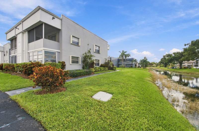 2 bedroom Condominium at 186 Burgundy D, Kings Point Burgundy Condos, Delray Beach — photo 3
