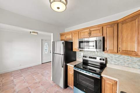186 Burgundy D, Delray Beach FL - photo 16 of 44