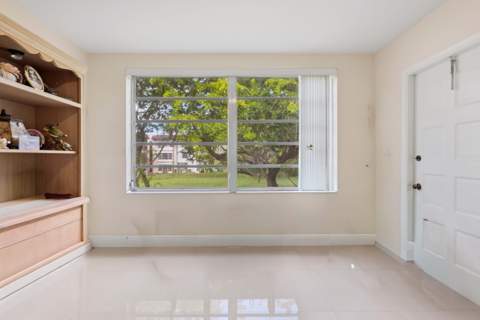 7400 NW 17th Street #202, Plantation FL - photo 11 of 29
