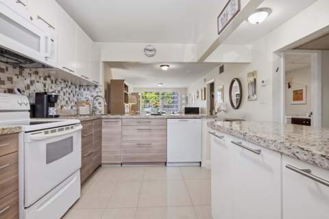 7400 NW 17th Street #202, Plantation FL - photo 15 of 29