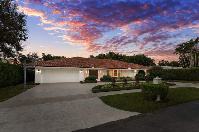 4 bedroom Single Family Residence at 821 SW 15th Street, Palm Beach Farms Co 11, Boca Raton — photo 3