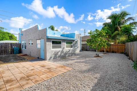 120 NW 4th Avenue, Boynton Beach FL - photo 24 of 38