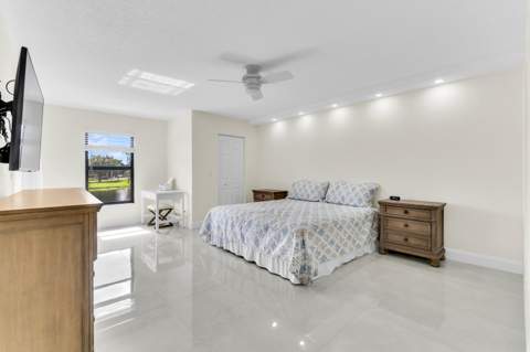 7320 Amberly Lane #208, Delray Beach FL - photo 20 of 64