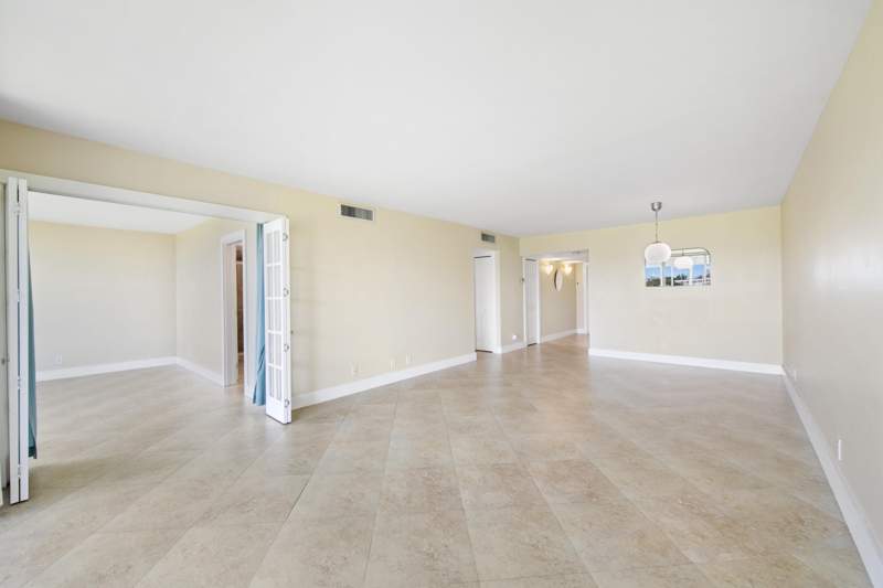 2 bedroom Condominium at 2851 S Palm Aire Drive #503, No 30 Palm-Aire Country Club, Pompano Beach — photo 5