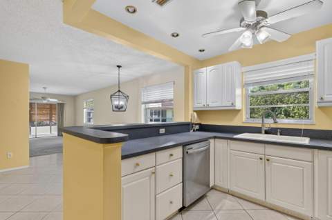1225 NW 21st Street #32-3208, Stuart FL - photo 9 of 42