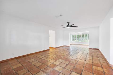 410 NE 36th Street, Boca Raton FL - photo 6 of 25