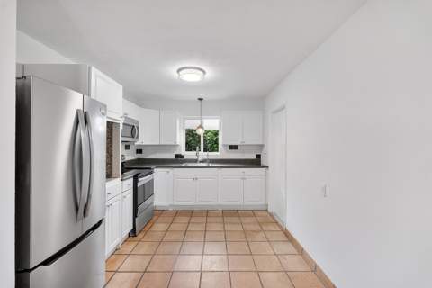410 NE 36th Street, Boca Raton FL - photo 13 of 25