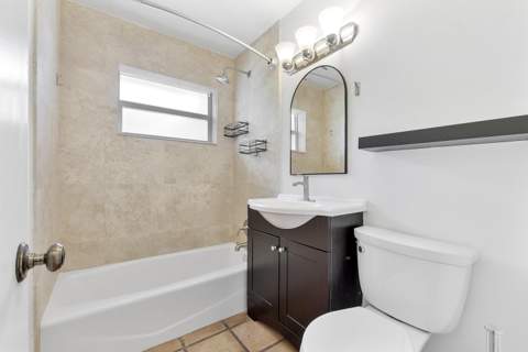 410 NE 36th Street, Boca Raton FL - photo 18 of 25