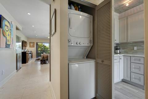 2 Southport Lane #D, Boynton Beach FL - photo 24 of 33