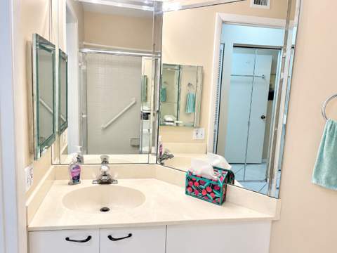 5253 Brisata Circle #F, Boynton Beach FL - photo 24 of 32