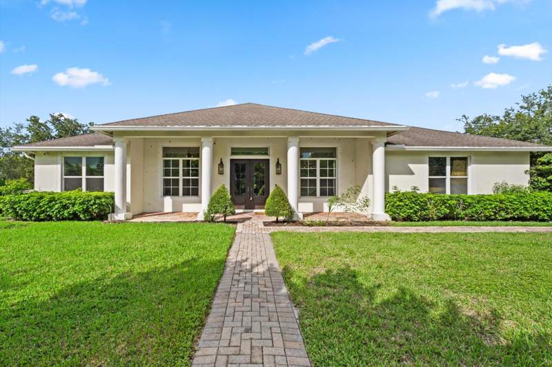 4 bedroom Single Family Residence at 19986 Black Falcon Road, Deer Run, Loxahatchee — photo 2