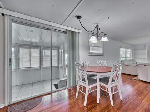 8421 SE Skylark Avenue, Hobe Sound FL - photo 6 of 54