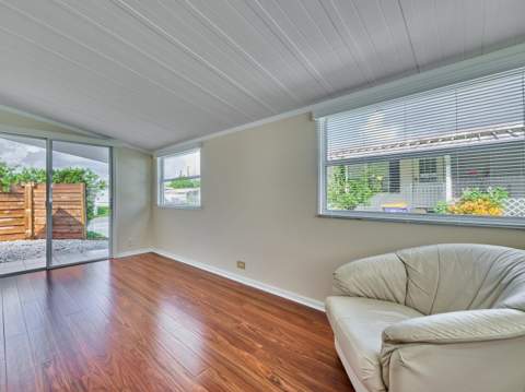 8421 SE Skylark Avenue, Hobe Sound FL - photo 18 of 54