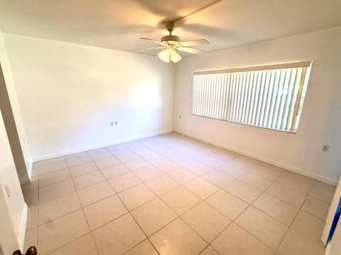 1105 Bahama Bend #B1, Coconut Creek FL - photo 6 of 9