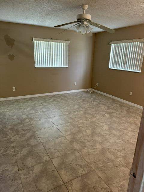262 NE Brunson Court, Port St. Lucie FL - photo 14 of 17
