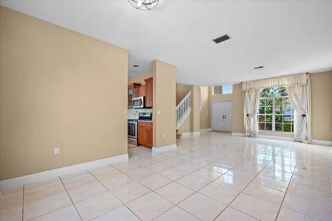 7639 Northtree Club Drive, Greenacres FL - photo 17 of 38