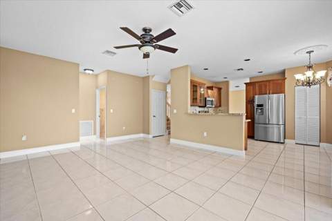7639 Northtree Club Drive, Greenacres FL - photo 16 of 38