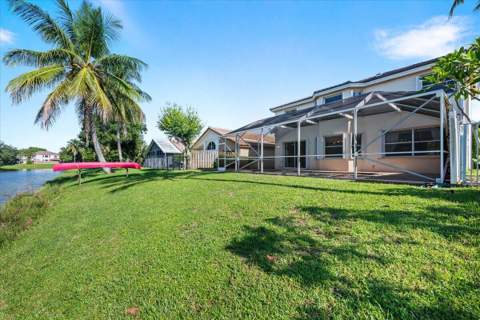 7639 Northtree Club Drive, Greenacres FL - photo 6 of 38