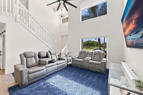 6833 Barnwell Drive, Boynton Beach FL - photo 10 of 60