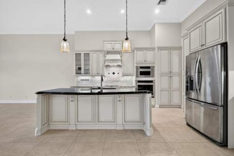 10625 Oak Meadow Lane, Lake Worth FL - photo 15 of 69