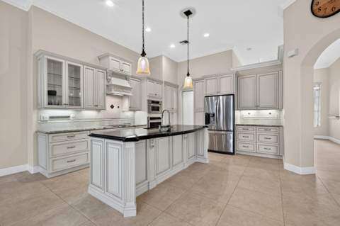 10625 Oak Meadow Lane, Lake Worth FL - photo 16 of 69