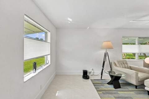 2021 SW 18th Drive, Boynton Beach FL - photo 13 of 35