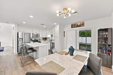 6833 Barnwell Drive, Boynton Beach FL - photo 24 of 60
