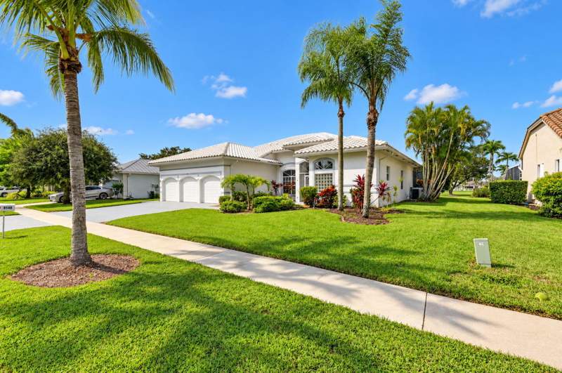 4 bedroom Single Family Residence at 6548 Rock Creek Drive, Fairfields Lacuna 6-A, Lake Worth — photo 2